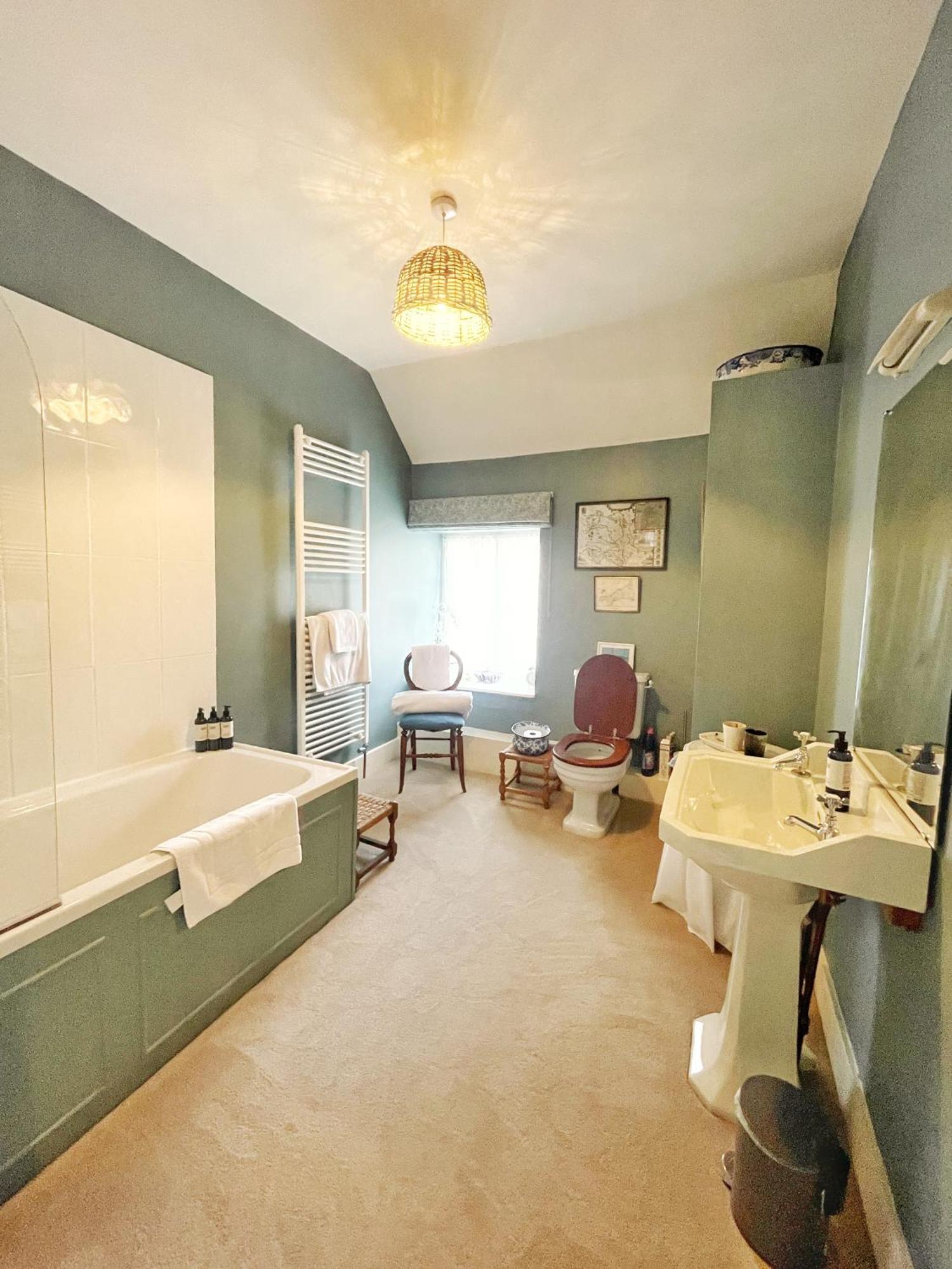 Trewardale Bed and Breakfast Bodmin Exteriör bild